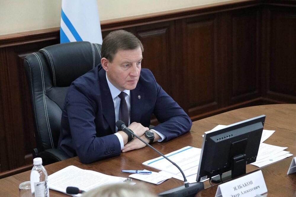 На Алтае запретят продажу алкоголя в выходные и праздничные дни