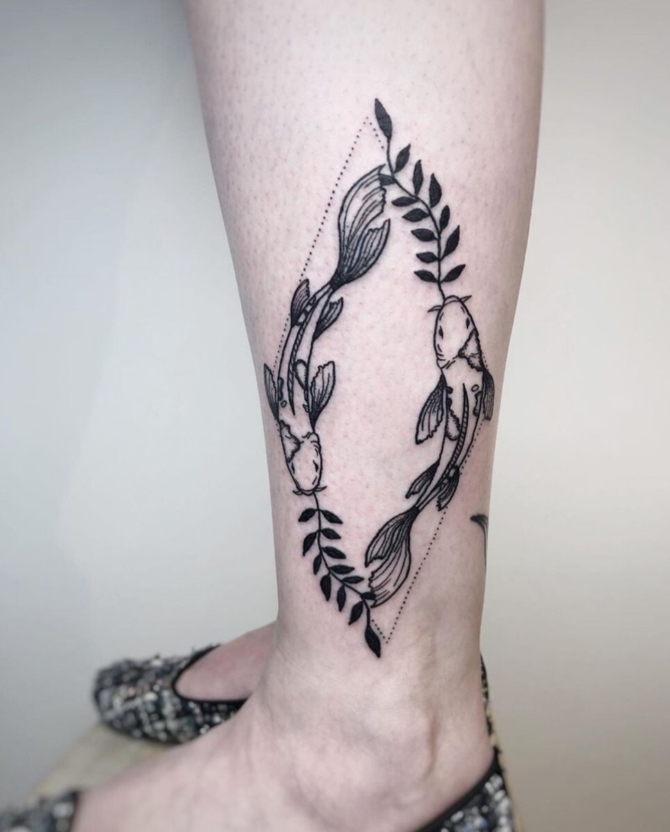 17+ примеров очень красивых и необычных, креативных татуировок со смыслом, которые набили на ноги 17+ примеров очень красивых и необычных, креативных татуировок со смыслом, которые набили на ноги