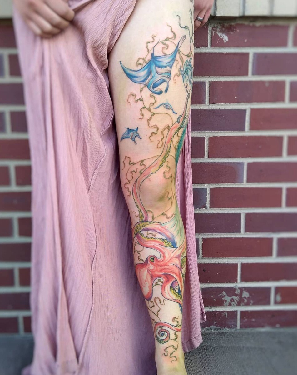 17+ примеров очень красивых и необычных, креативных татуировок со смыслом, которые набили на ноги 17+ примеров очень красивых и необычных, креативных татуировок со смыслом, которые набили на ноги