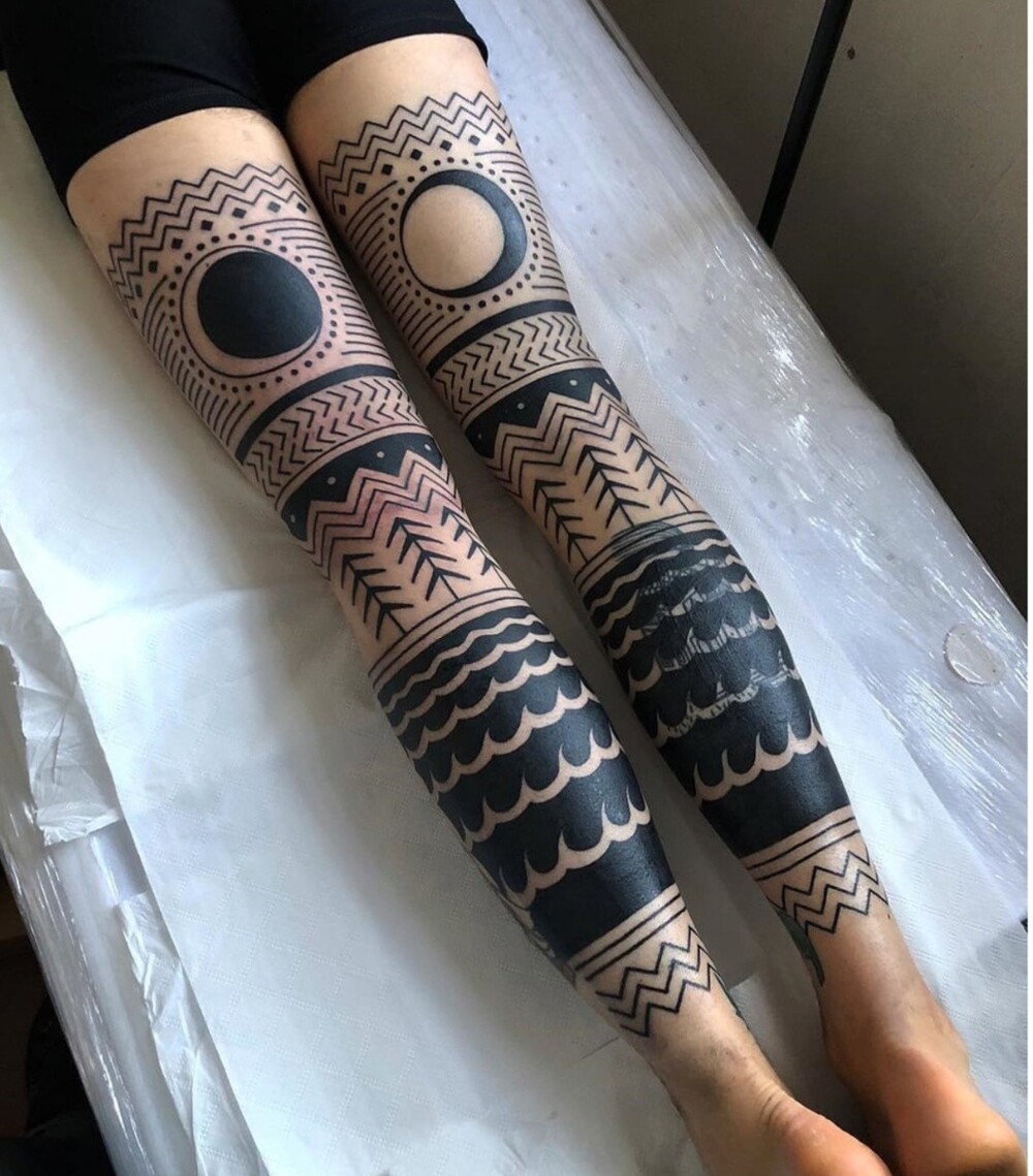 17+ примеров очень красивых и необычных, креативных татуировок со смыслом, которые набили на ноги 17+ примеров очень красивых и необычных, креативных татуировок со смыслом, которые набили на ноги