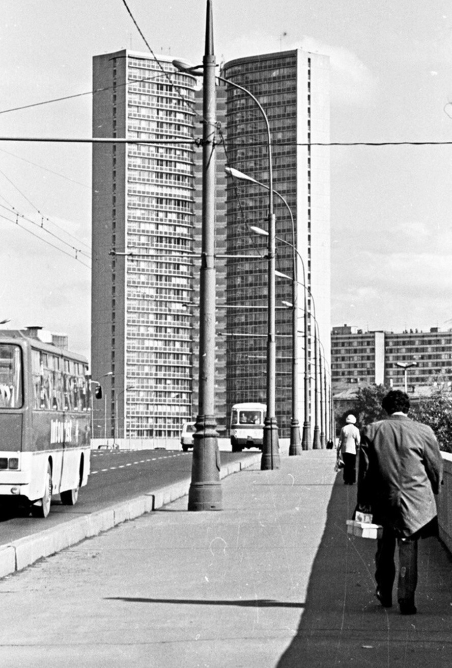 1976 год. Автор: Валентин Хухлаев.