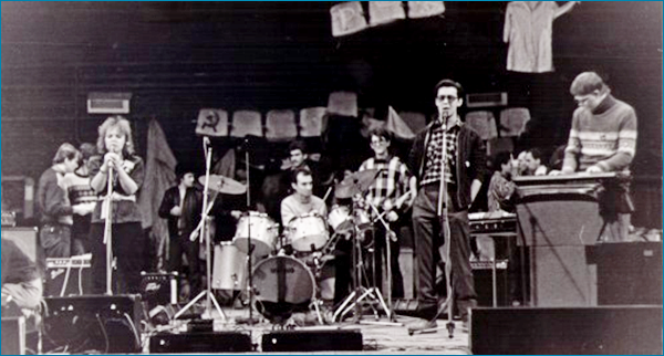 Он играл в «Наутилусе» и стремился вернуть молодёжь на стезю добродетели…