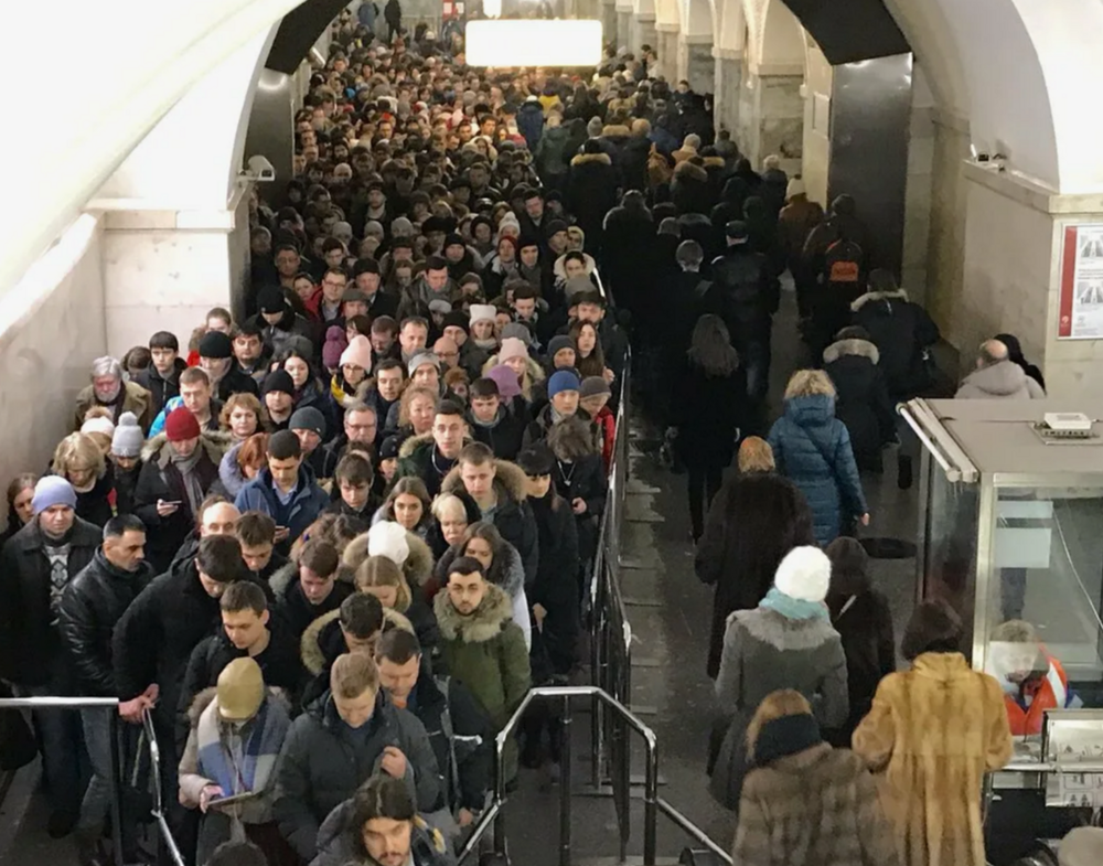 Переехал из Воронежа в Москву за "большими деньгами". Год спустя понял одно: я стал еще беднее Переехал из Воронежа в Москву за "большими деньгами". Год спустя понял одно: я стал еще беднее