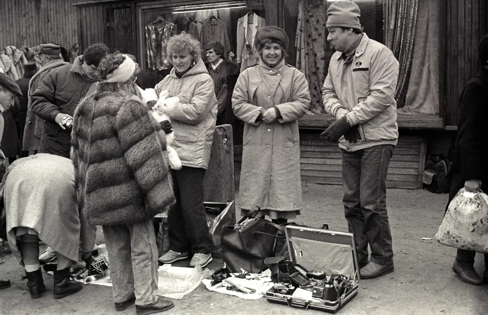 Челноки из Еманжелинска, 1990 год Челябинская область  Челноки из Еманжелинска, 1990 год Челябинская область