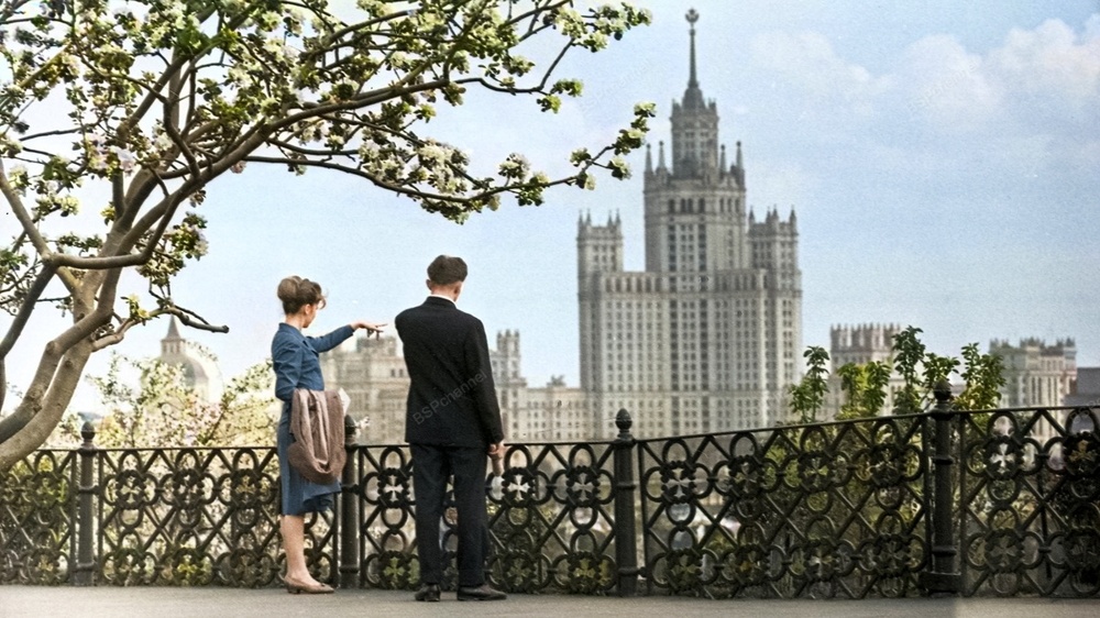 Жизнь Советской Москвы в 60-е годы Жизнь Советской Москвы в 60-е годы
