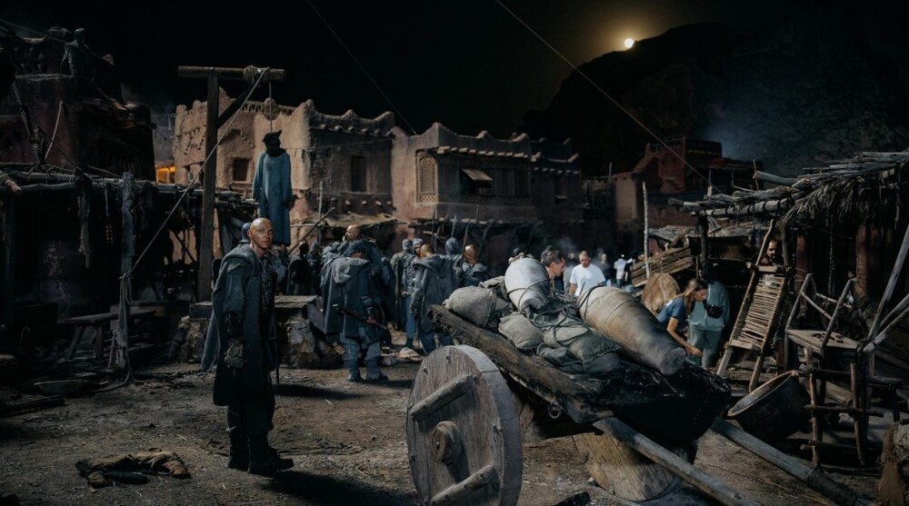 Съемки сериала «Трудно быть богом» завершены — первые кадры уже здесь