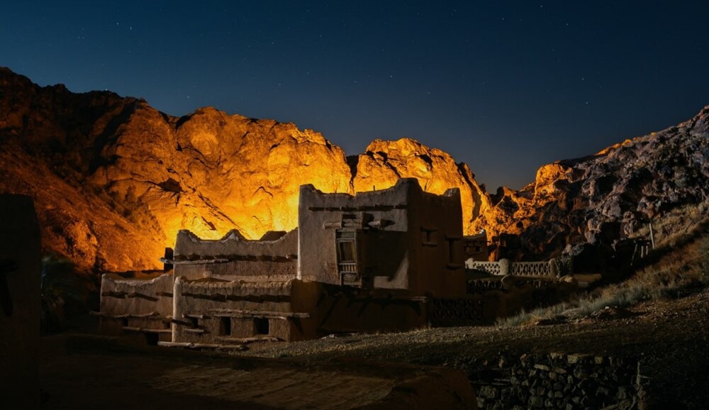 Съемки сериала «Трудно быть богом» завершены — первые кадры уже здесь