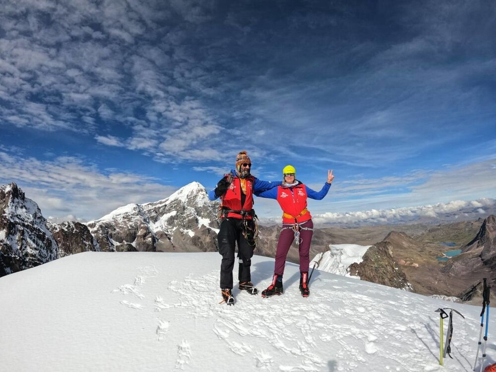 "Не имел понятия, что в средневековой стране этого делать нельзя": в Индии российского путешественника чуть не отправили в тюрьму из-за GPS-устройства в багаже "Не имел понятия, что в средневековой стране этого делать нельзя": в Индии российского путешественника чуть не отправили в тюрьму из-за GPS-устройства в багаже