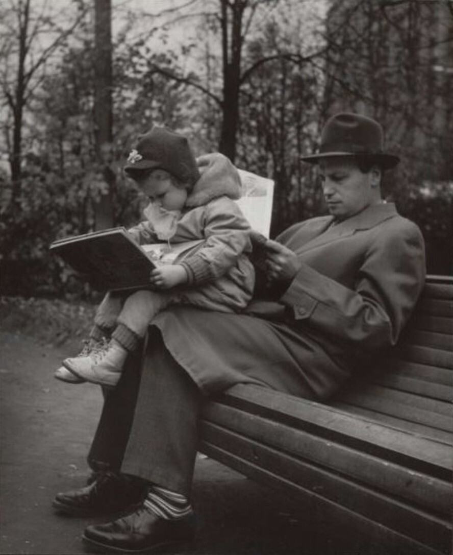 Осень. 1970-е. Автор: Рудольф Крупнов. Москва. Осень. 1970-е. Автор: Рудольф Крупнов. Москва.