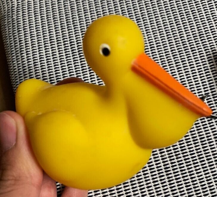 То ли утка, то ли аист, то ли пеликан, то ли индюк... То ли утка, то ли аист, то ли пеликан, то ли индюк...