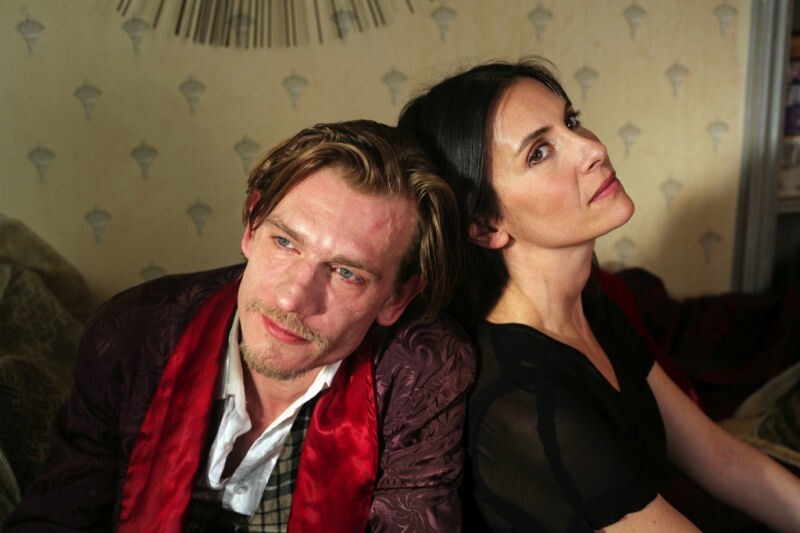 "Мой папа - трус и обманщик, его интересуют только деньги": жизнь в тени отца и борьба с внутренними демонами Гийома Депардье "Мой папа - трус и обманщик, его интересуют только деньги": жизнь в тени отца и борьба с внутренними демонами Гийома Депардье