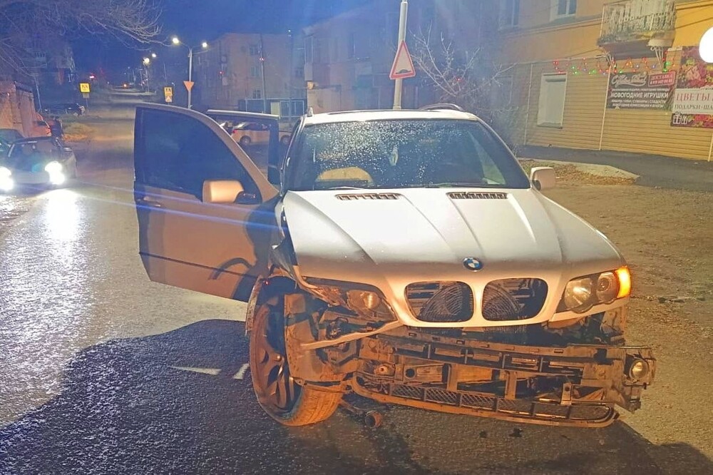 ДТП в Челябинской области "Ловко он катапультировался" ДТП в Челябинской области "Ловко он катапультировался"