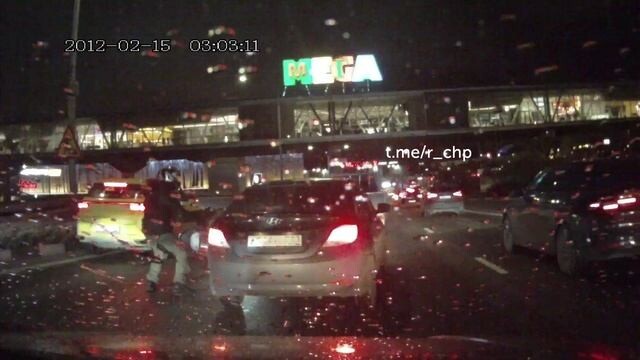 Мото ДТП в Москве "Кто будет виноват?" Мото ДТП в Москве "Кто будет виноват?"