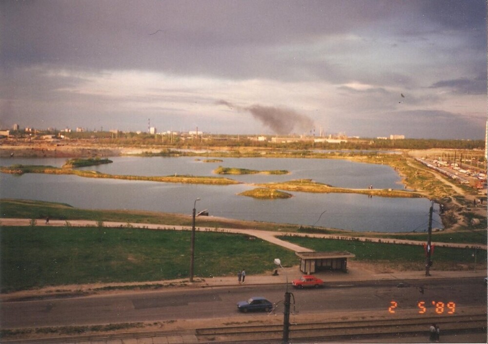 Чуть-чуть переместимся и посмотрим на карьеры рядом с улицей Димитрова