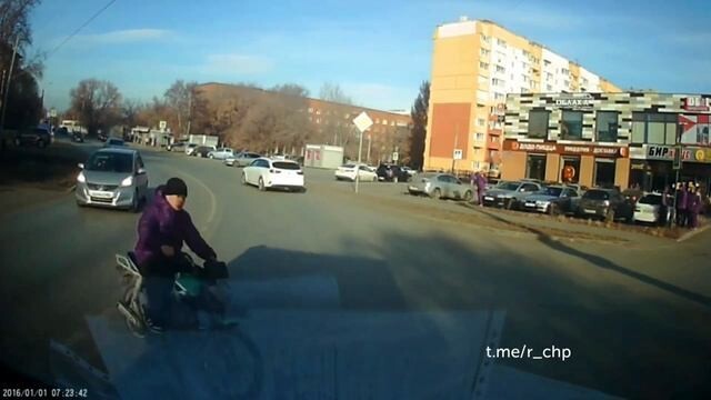 Мото ДТП в Омске "В тебе больше нет хмеля"