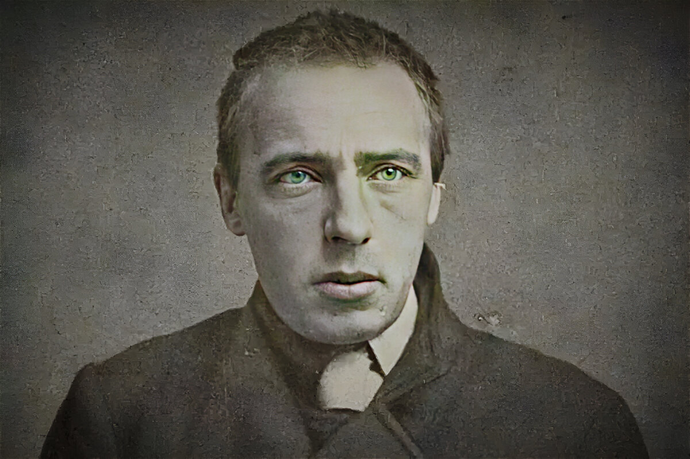 Велими́р Хле́бников, настоящее имя Виктор Владимирович Хлебников