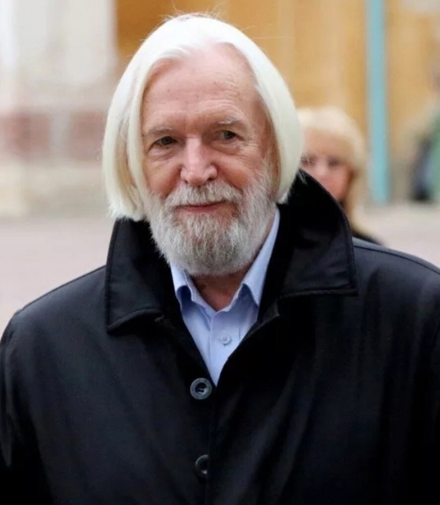 Станислав Любшин