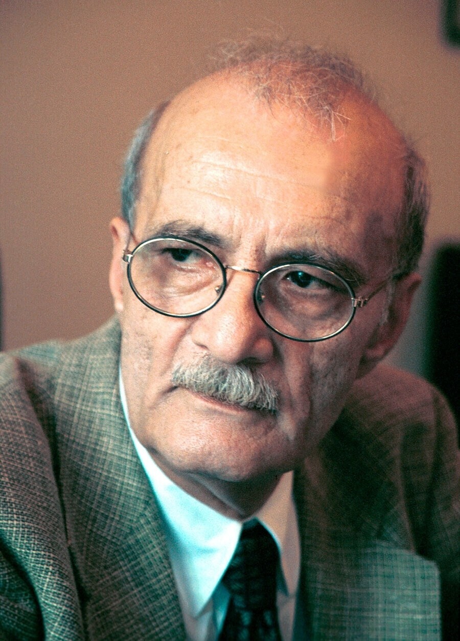 Георгий Данелия