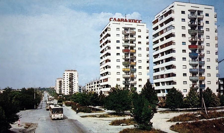 Новые районы Бахчисарая. На фото - улица Фрунзе.