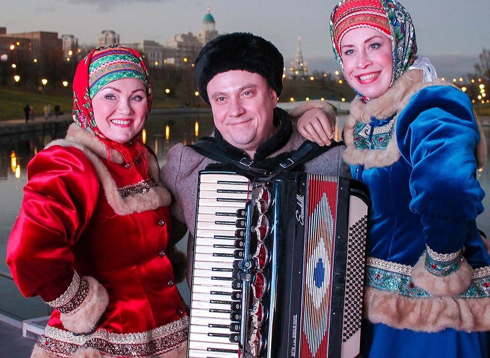 Единственный государственный праздник ноября