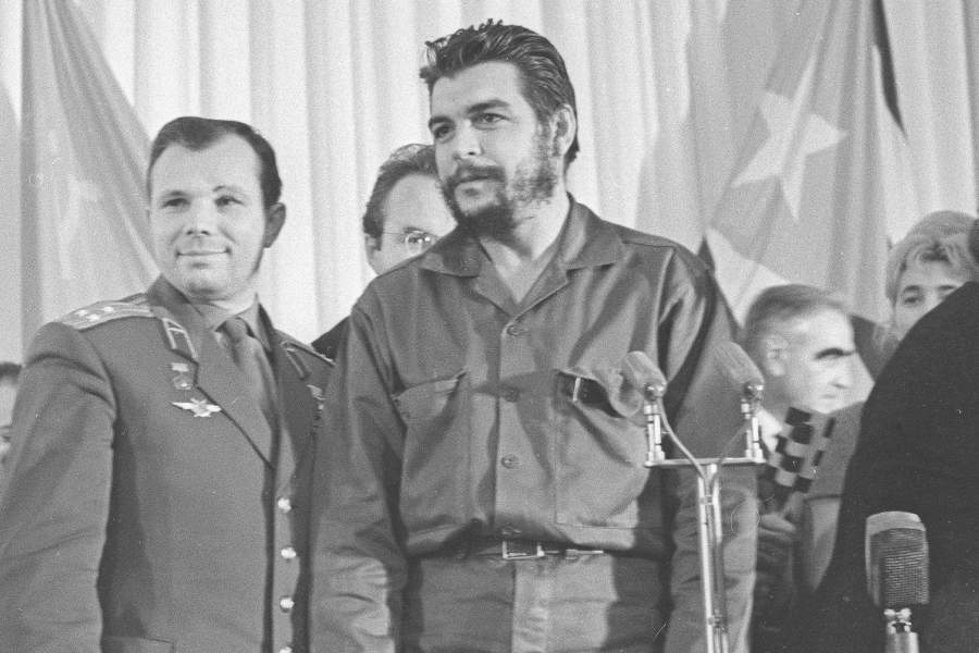 Почему Гагарин не мог летать 2 года после полета в космос. Причины запрета, которые не афишировали