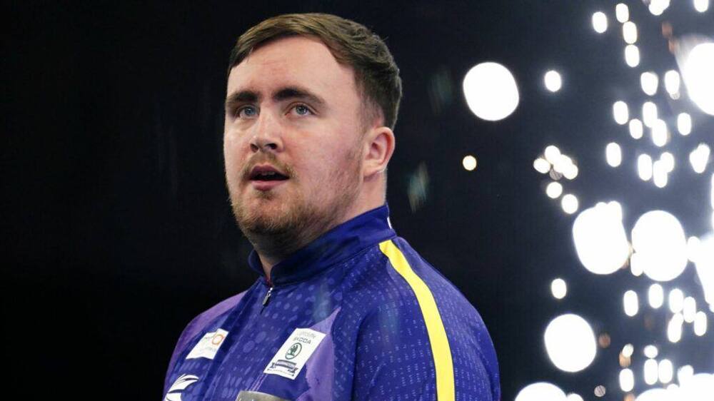 Самым сексуальным спортсменом мира посетительницы сайта знакомств назвали 18-летнего любителя шаурмы и дартса