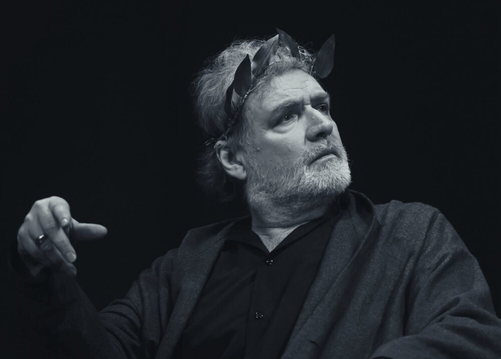 Умер народный артист России Владимир Симонов