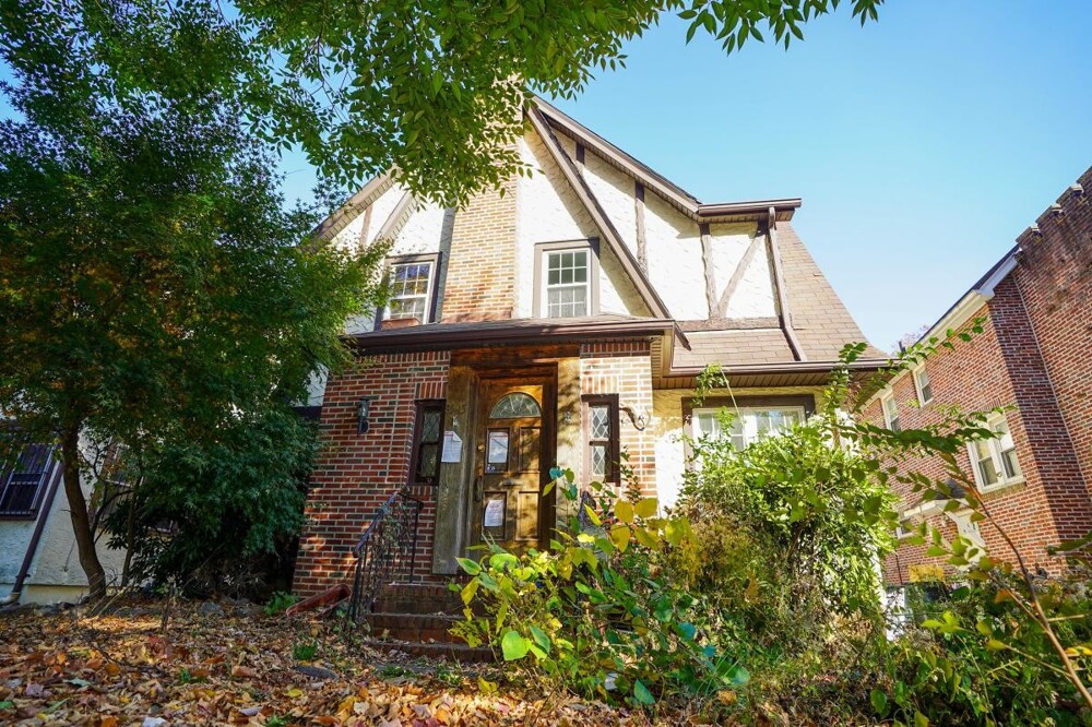 Дом, где прошло детство Трампа, выставлен на продажу