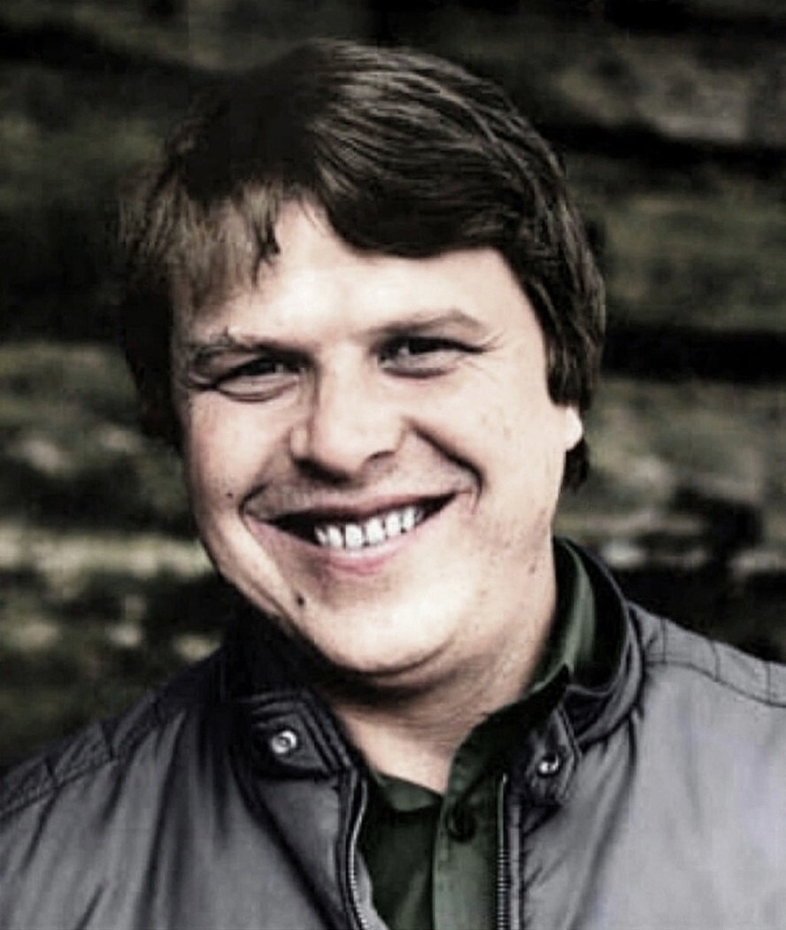 Михаил Кокшенов