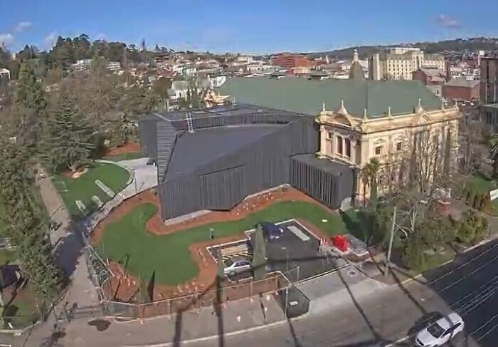 18. Кому нужна эта эстетика...