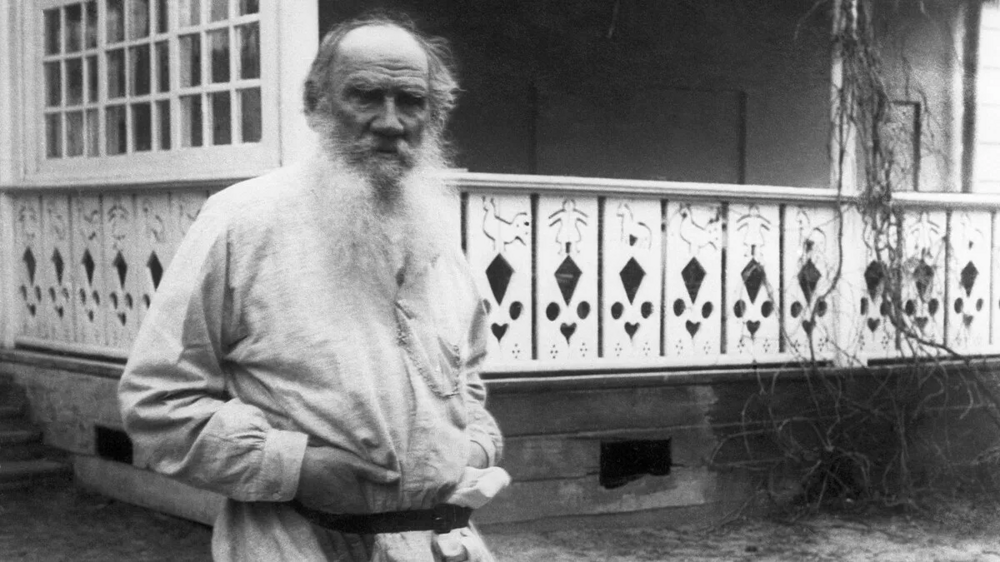 Как Лев Толстой обращался со своими крепостными. И почему не сразу отпустил их на волю