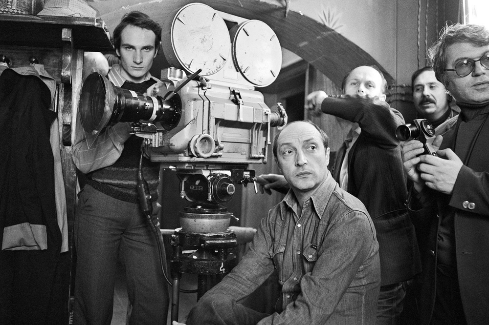 «Я вся такая, противоречивая вся». Что означают эти фразы на самом деле и какие отсылки заложил режиссер «Покровских ворот»