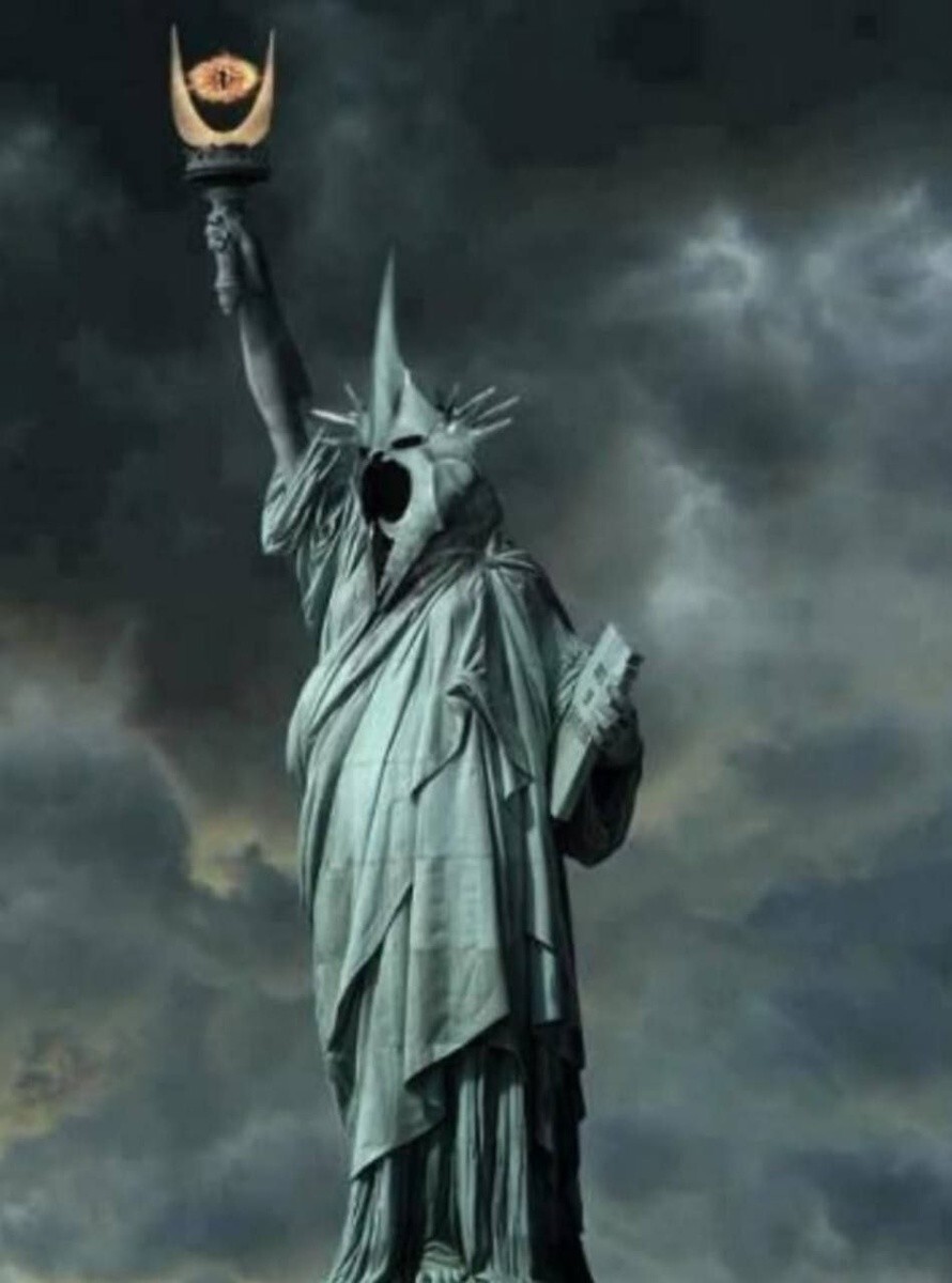 4. Как демократы видят США при Трампе. И как республиканцы видят Нью-Йорк при новом мэре-мусульманине