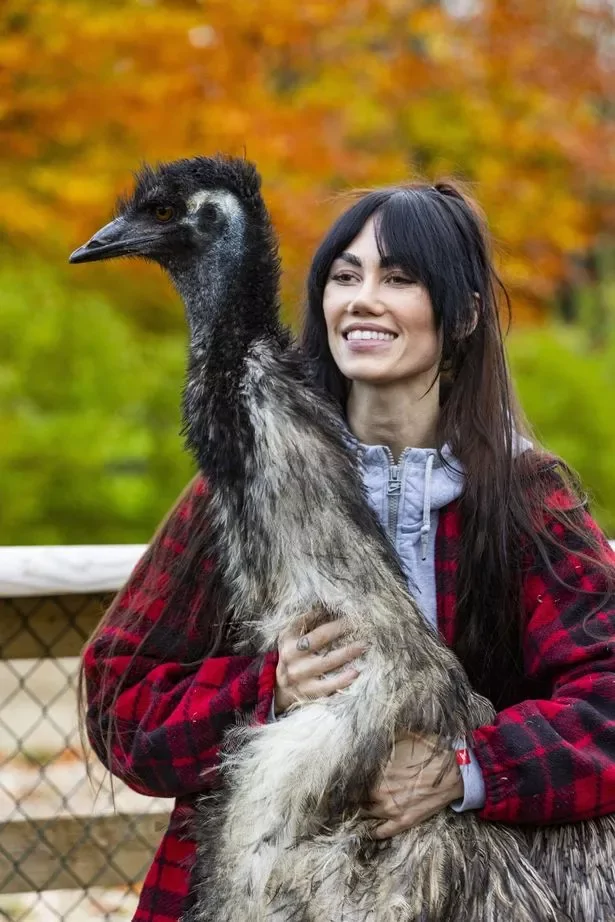 Девушка купила яйцо онлайн и вырастила необычного питомца