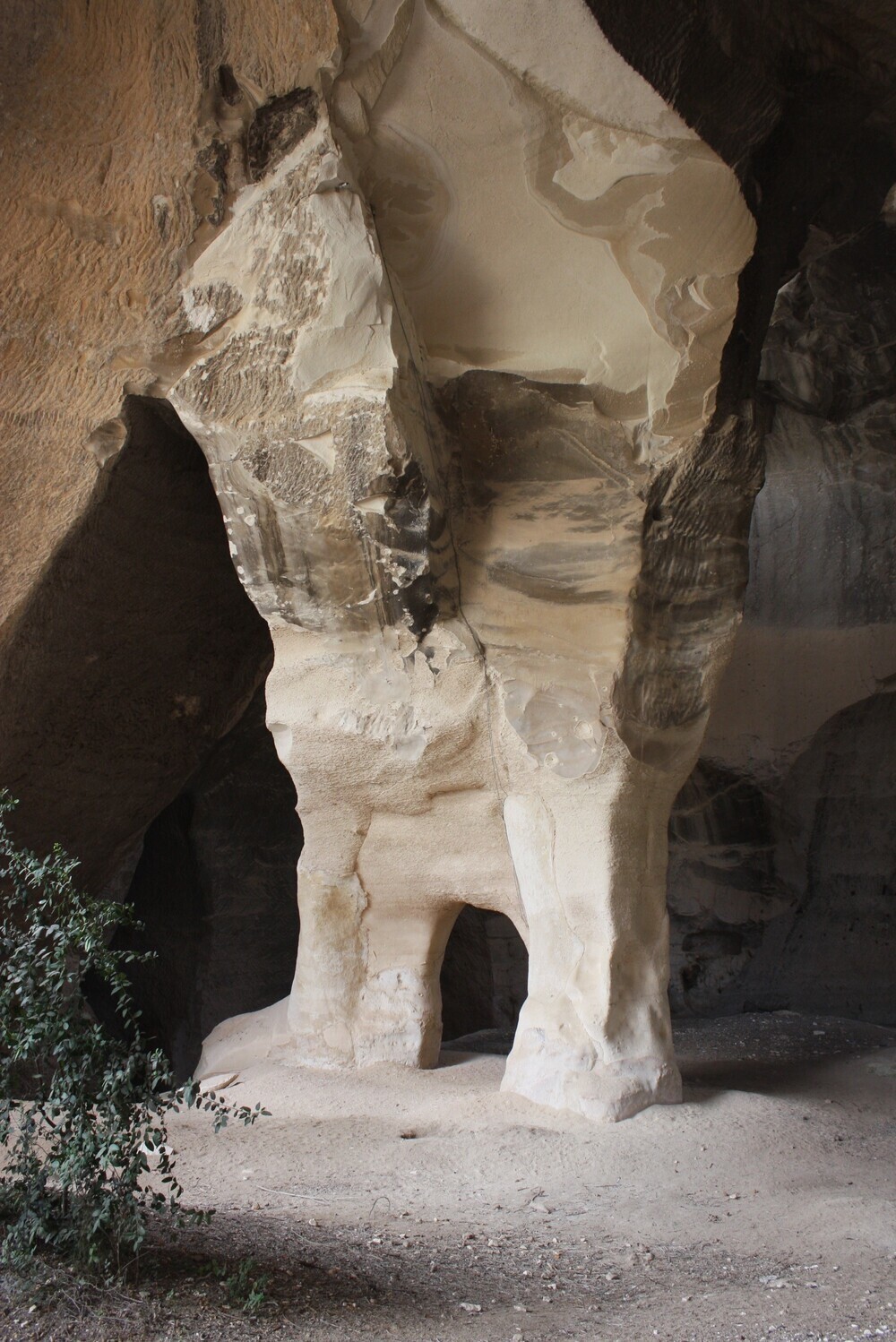 Мареша - подземный город тысячи пещер