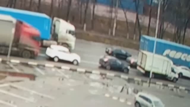 ДТП в Подольске "Гармошка из за фуры"