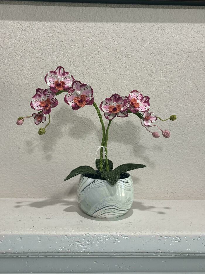 15. На создание ушло 60 часов 