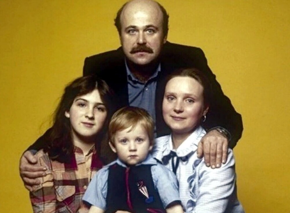 5 знаменитых отцов-одиночек, о тихом подвиге которых мало кто знает