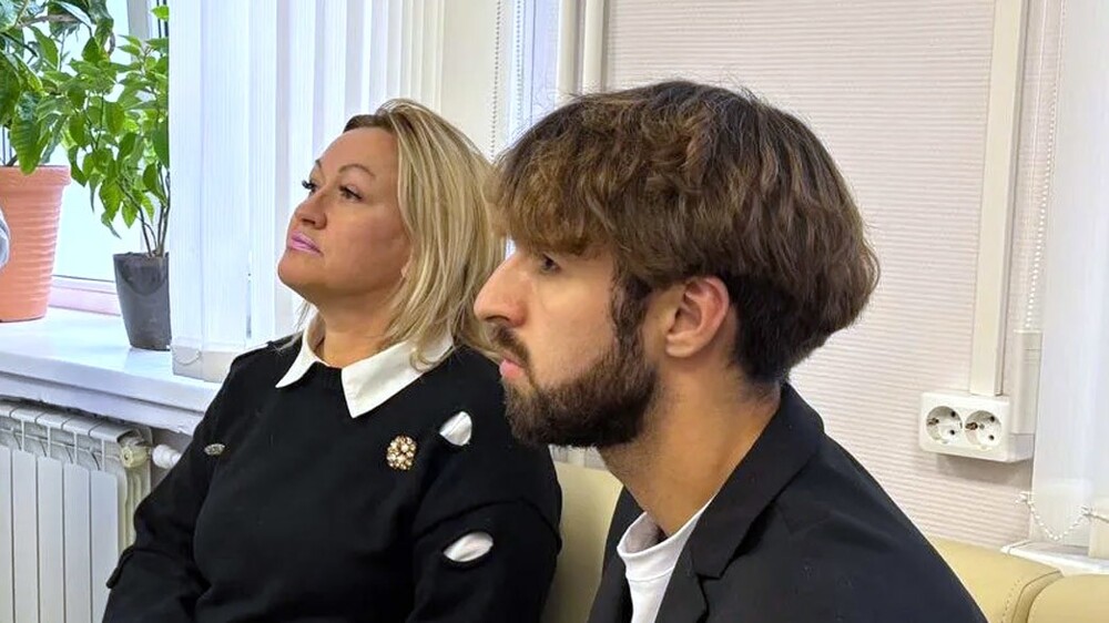 Во Владимире после скандала уволили с должности главврача 26-летнего таджика без медобразования