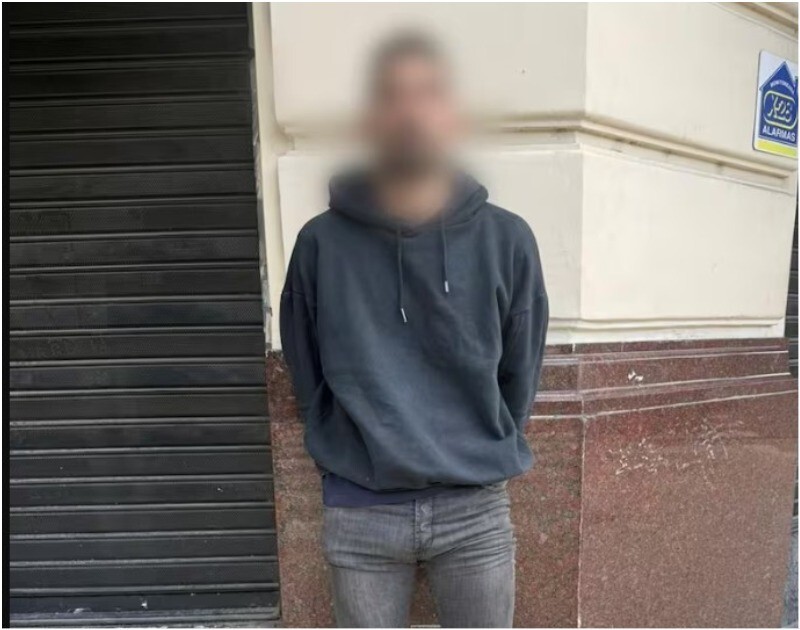 Туристка в Аргентине показала грабителю на мотоцикле, на что способны русские девушки