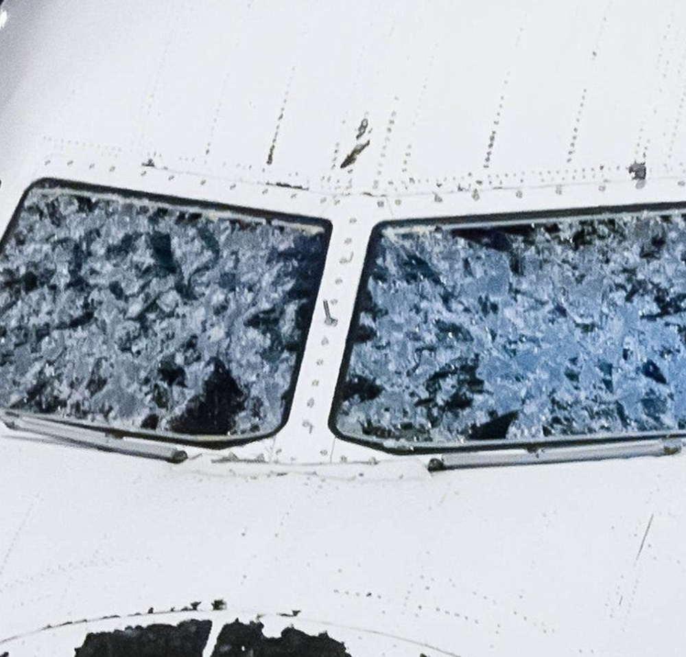 Кадры, сделанные после приземления самолетов: лучше этого не видеть