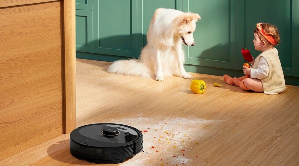 Мгновенно включается в работу и убирает до последней крошки