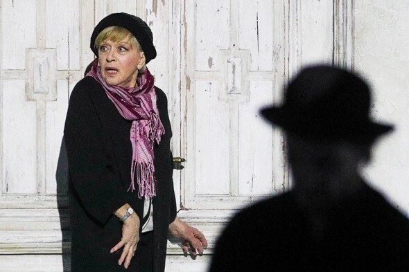 Алиса Фрейндлих в спектакле «Алиса», 2019 год