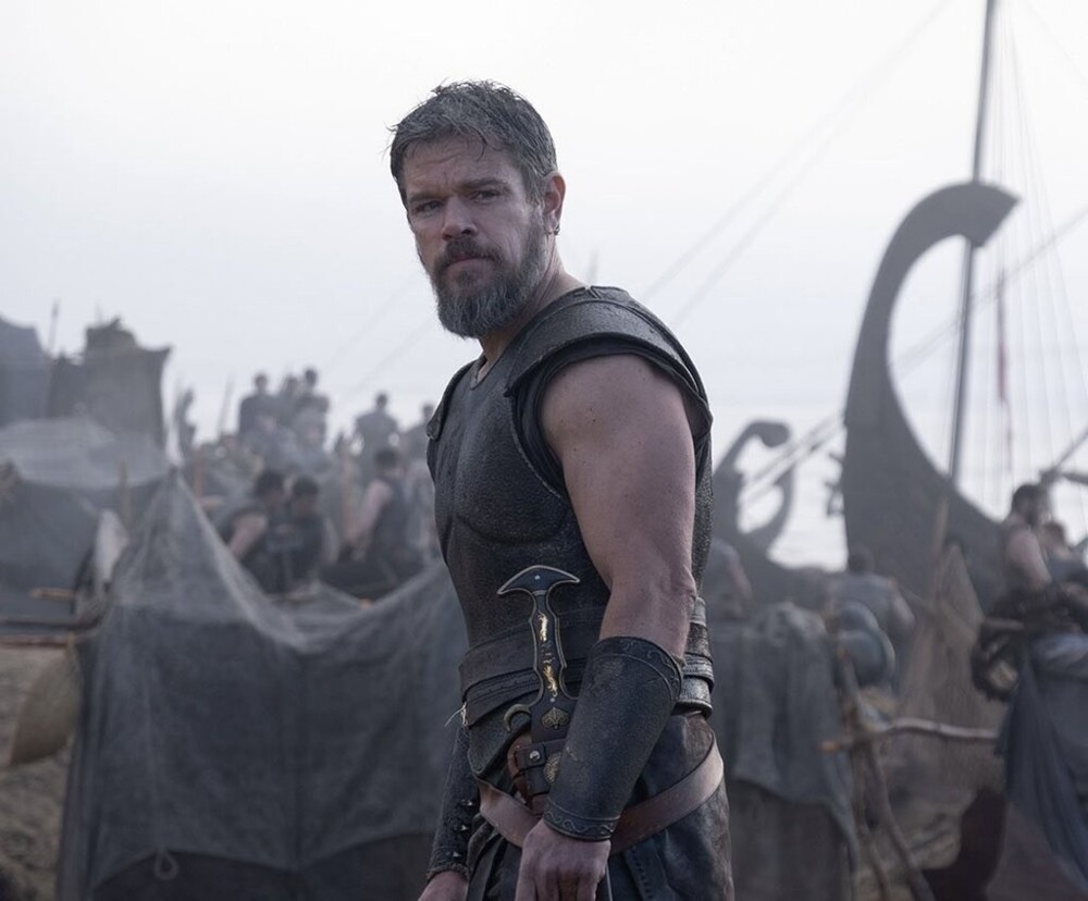 Кристофера Нолана разжаловали из гениев: почему кадры "Одиссеи" разозлили интернет