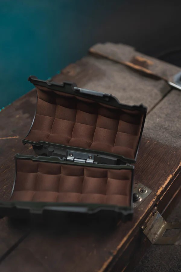 Bethesda выпустила реплику улучшенного Pip-Boy 3000