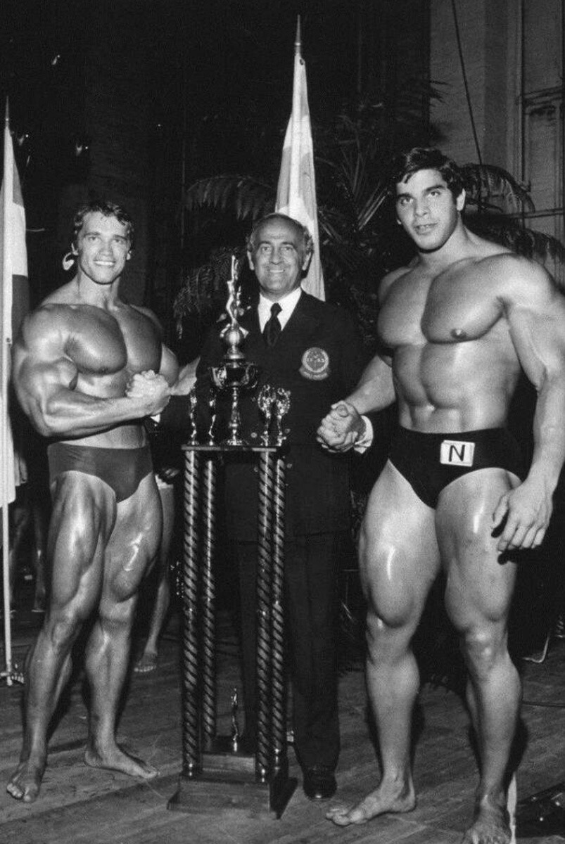 Молодые Лу Ферриньо и Арнольд Шварценеггер