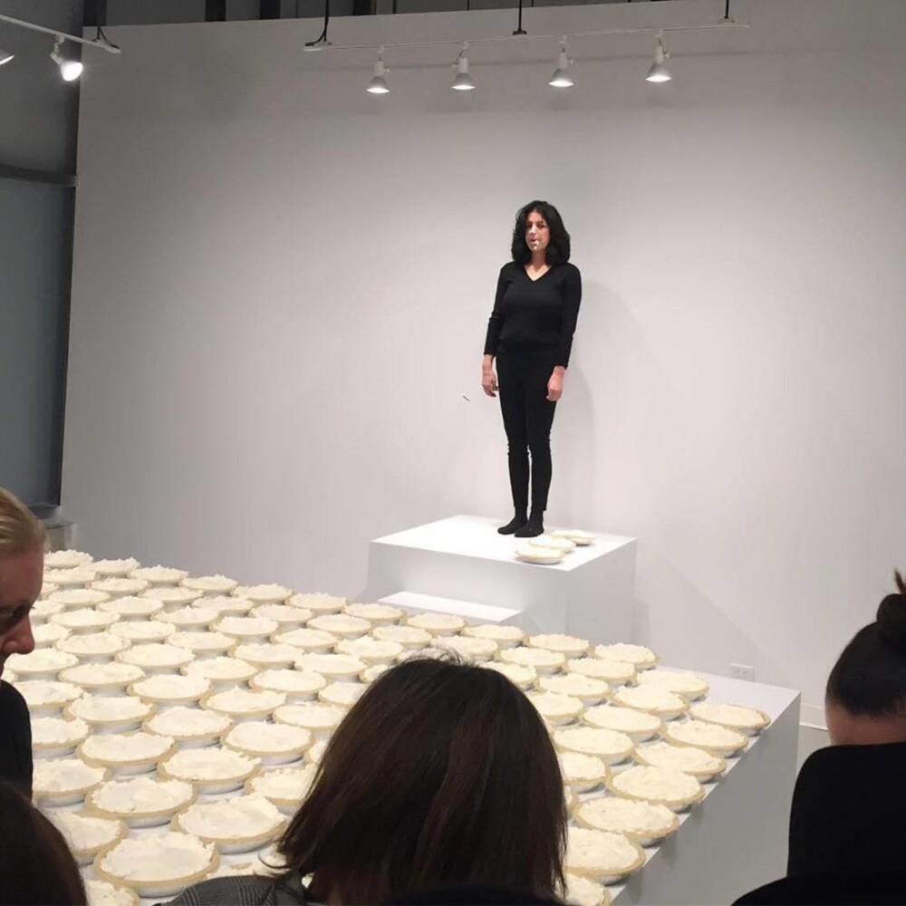 11 примеров странного, но символичного современного искусства