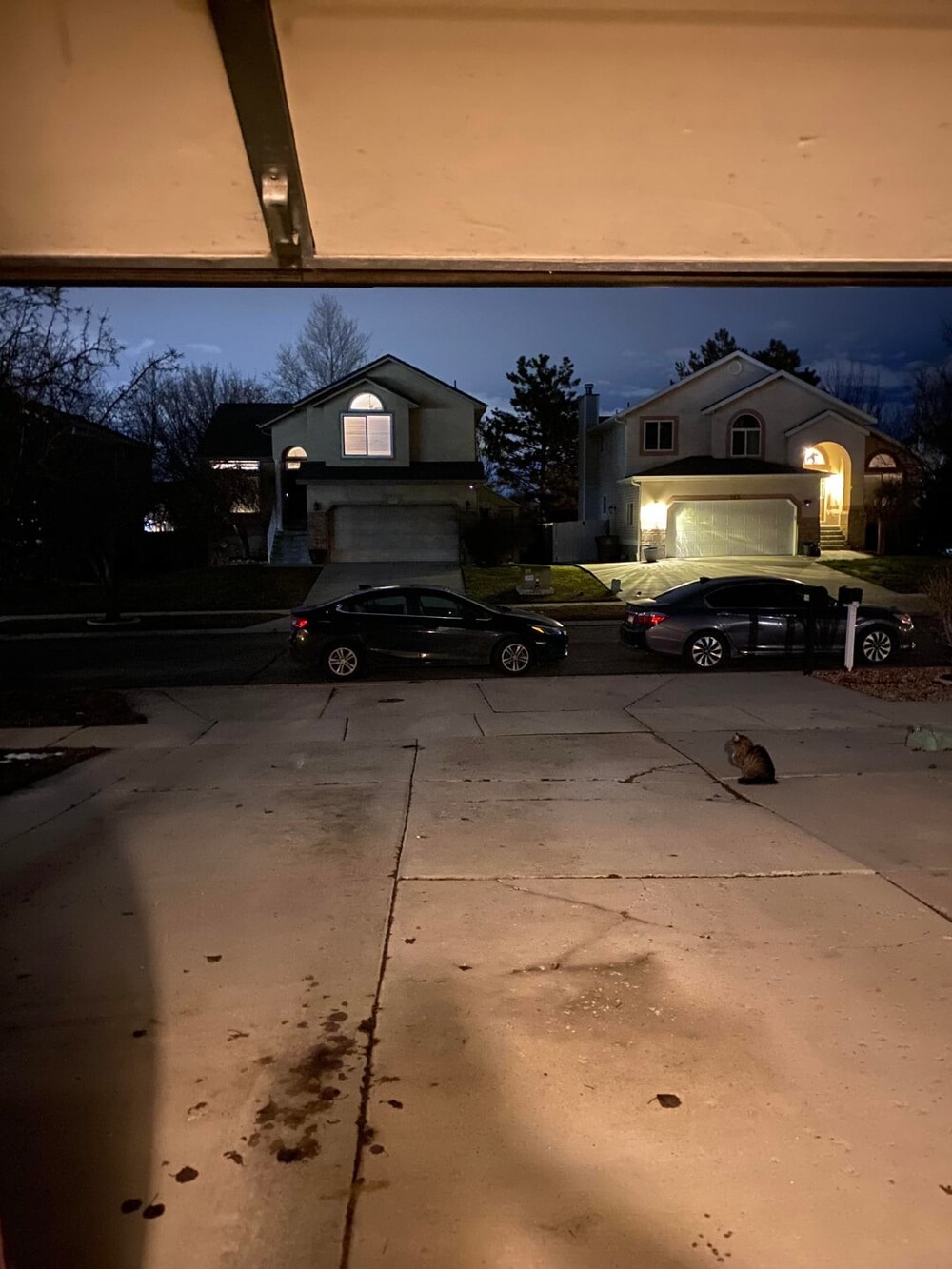 19. Заблокировал выезд 