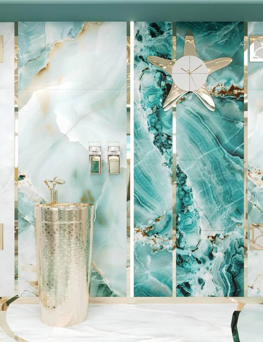 В Свердловской области будущим мамам предлагают "золотые" палаты в роддоме и пластиковую медаль за рождение ребенка