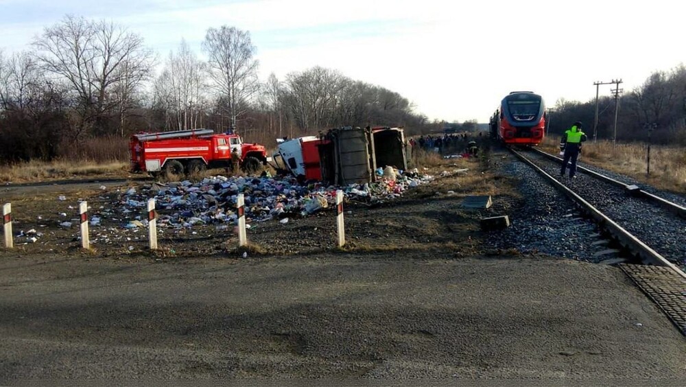 ДТП поезд vs мусоровоз Екатеринбург